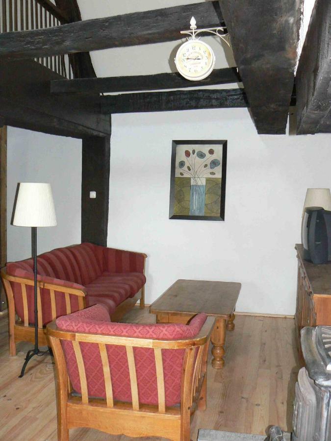 Le Petit Moulin Bed & Breakfast Saint-Hilaire  Exterior photo